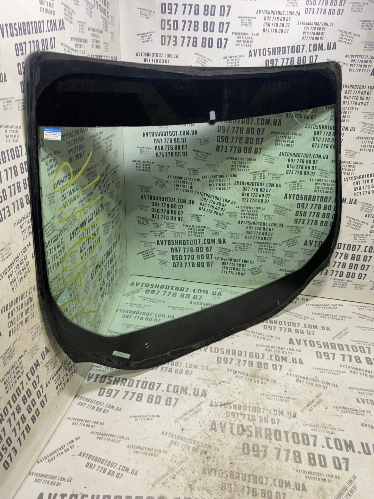 Лобове скло переднє Ford Escape 3 (12-19)